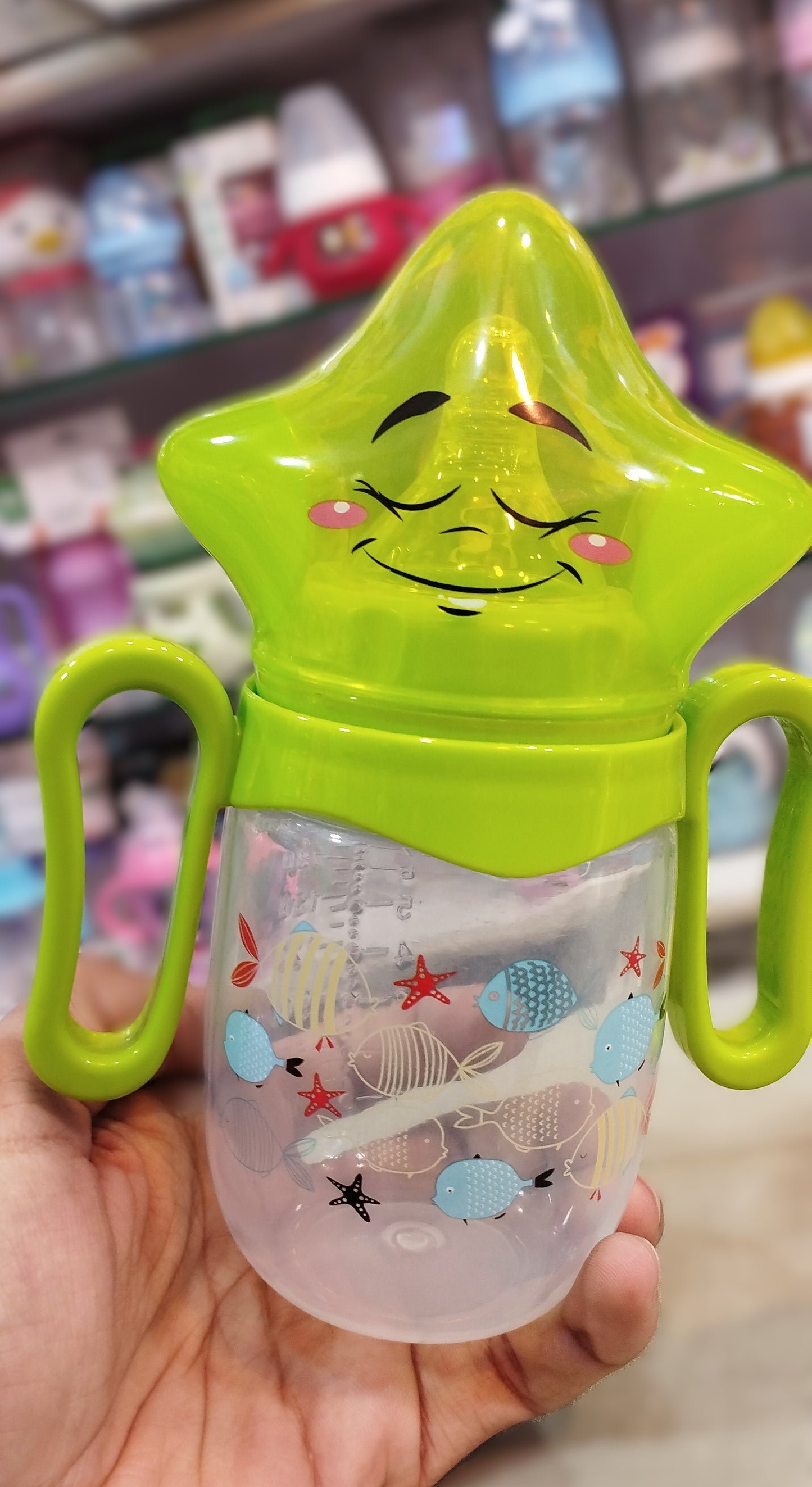 Baby Feeder Star Shaped - 210ml / 7 oz